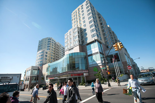 布里斯班买房投资新选择，Eight on Thomas低价好房