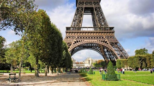 墨尔本大学附近租房哪个区域好？